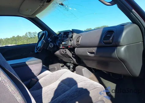 2000 Dodge Ram 1500 St from USA, damaged, VIN 1B7HF13Y0YJ145330